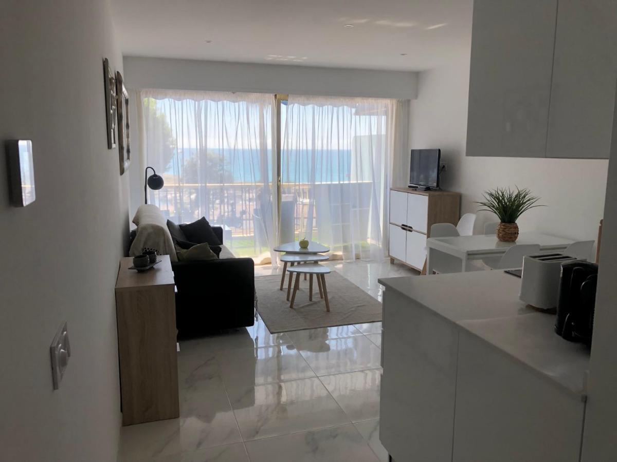 Front De Mer,Plage, Piscine, Parking Кань-сюр-Мер Экстерьер фото