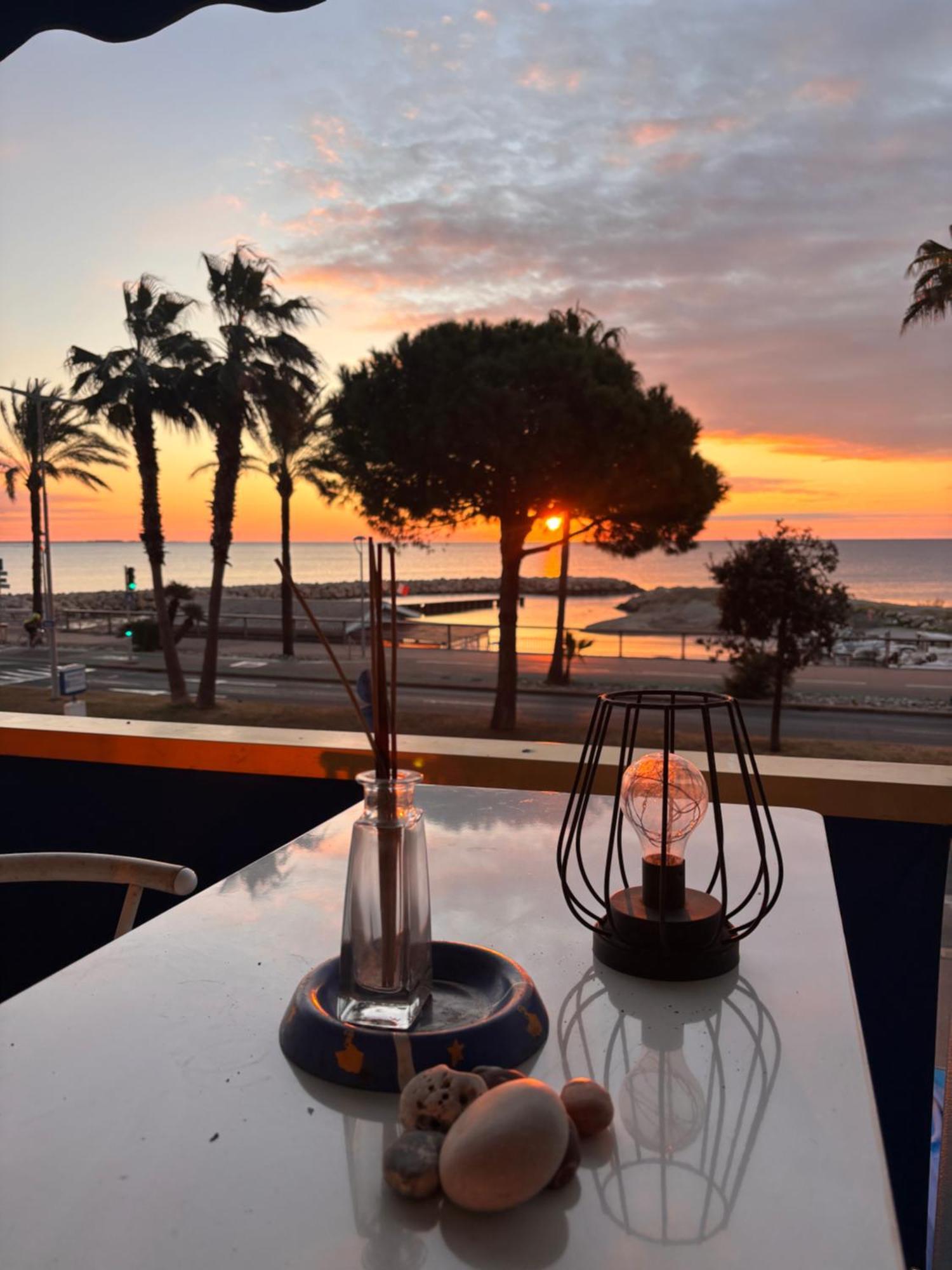 Front De Mer,Plage, Piscine, Parking Кань-сюр-Мер Экстерьер фото