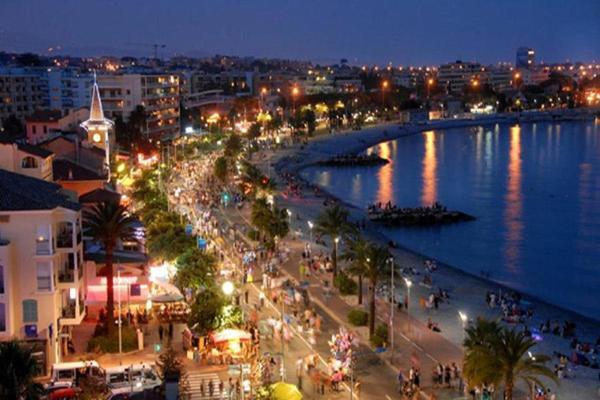 Front De Mer,Plage, Piscine, Parking Кань-сюр-Мер Экстерьер фото